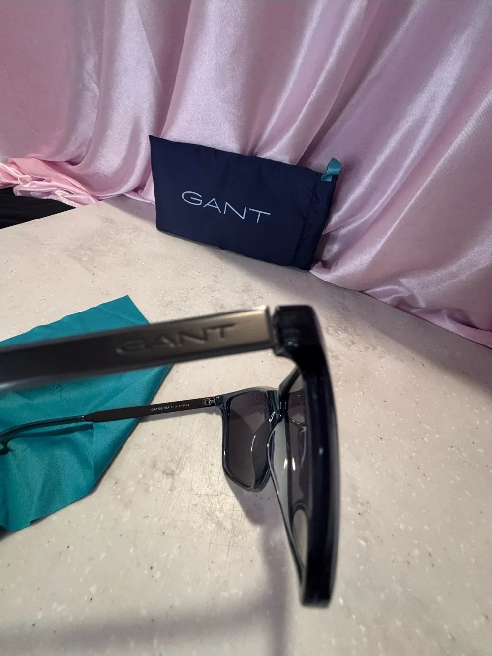 Gant Black Frame Sunglasses with Dark Gray Lenses
